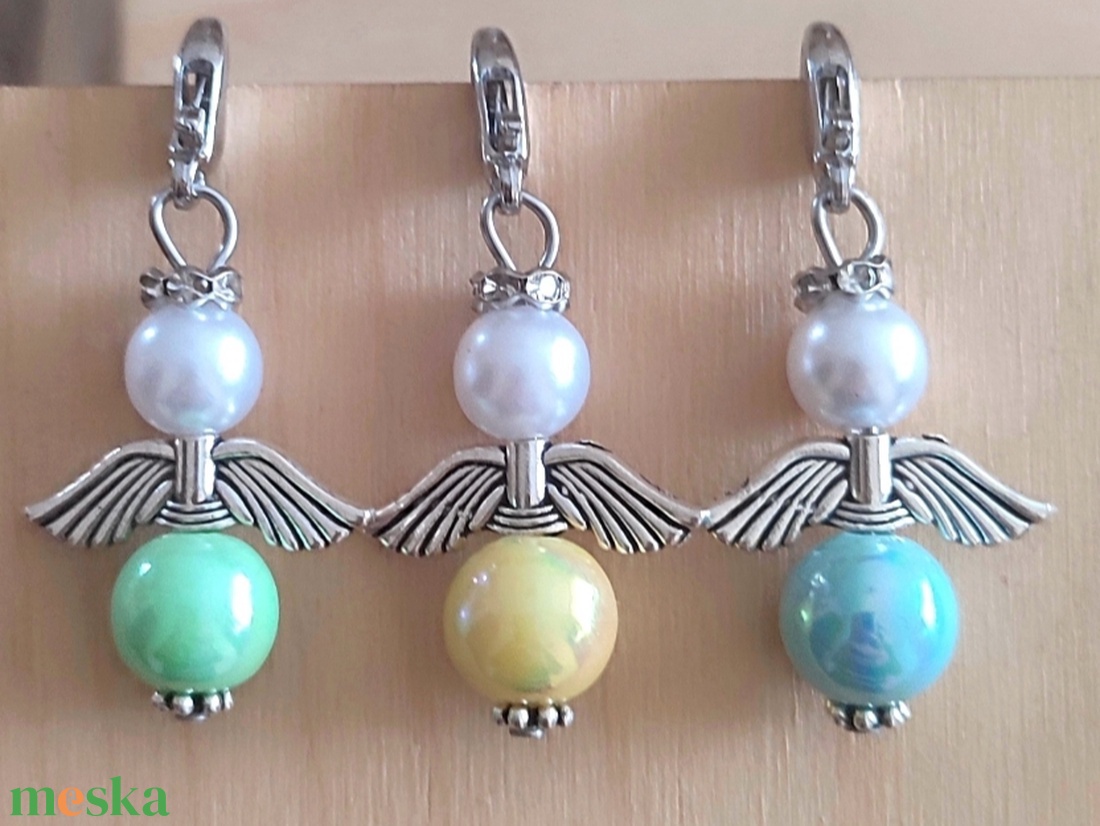 Angyalkás táskadíszek - táska & tok - kulcstartó & táskadísz - táskadísz - Meska.hu