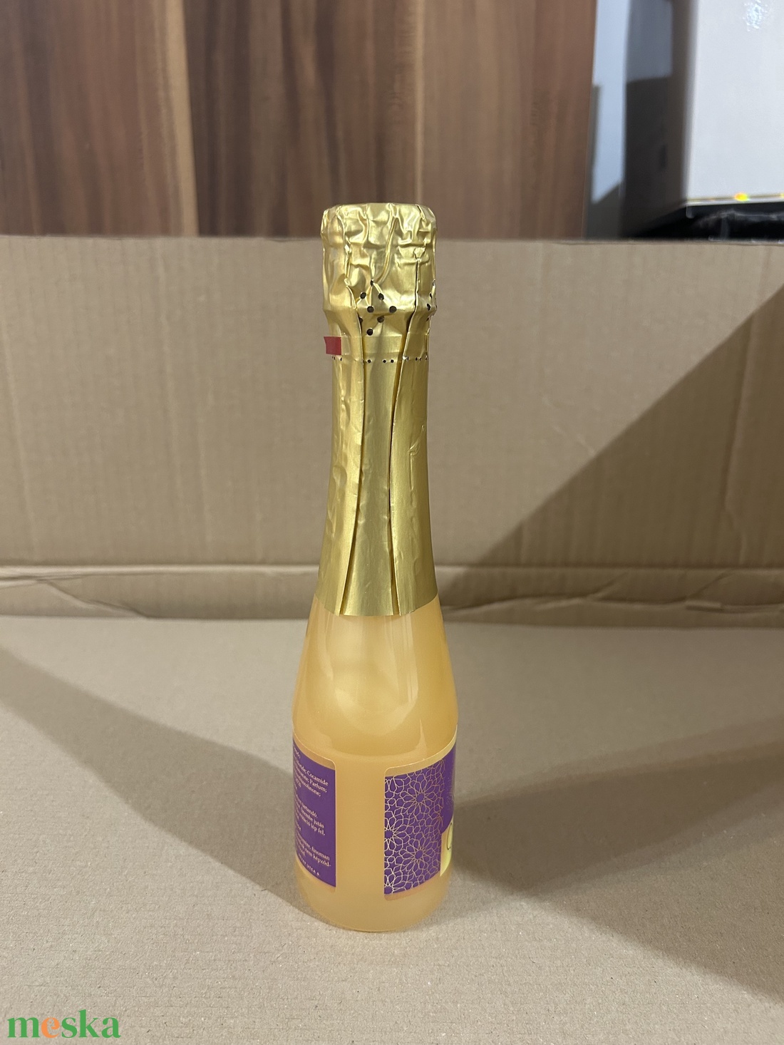 Pezsgő formájú tusfürdő karácsonyi ajándék nőknek - szépségápolás - kozmetikai ajándékcsomag - Meska.hu