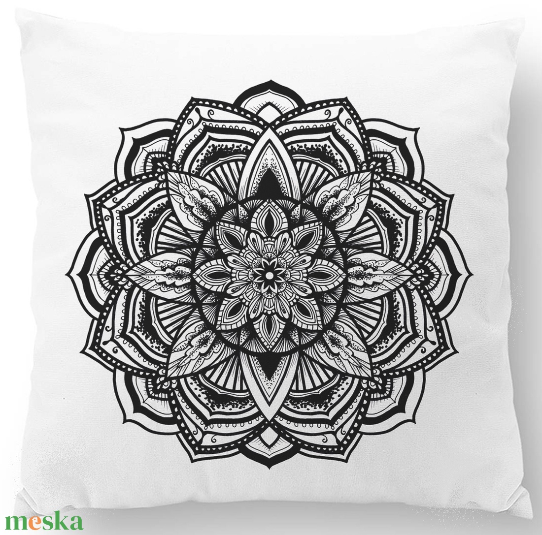 Mandalás színezhető díszpárna, Mandala grafika, Dekorpárna, kifestős levehető huzat + belső párna - otthon & életmód - dekoráció - spiritualitás - mandala - Meska.hu