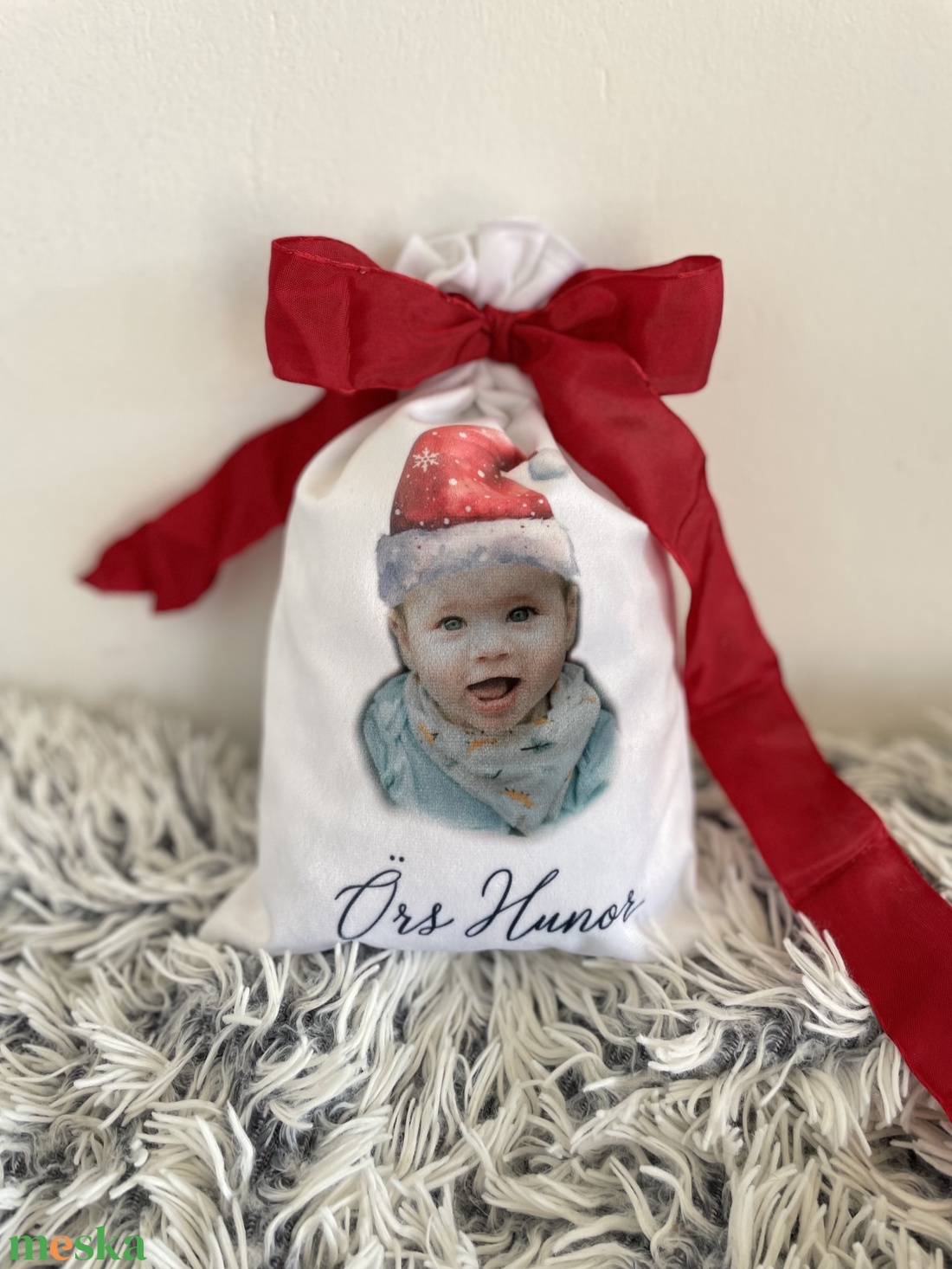 Névre szóló fényképes egyedi plüss-bársony Mikulás zsák, Karácsonyi Téli dekoráció, Mikulás, Télapó ajándék - karácsony - mikulás - mikulás zsák - Meska.hu
