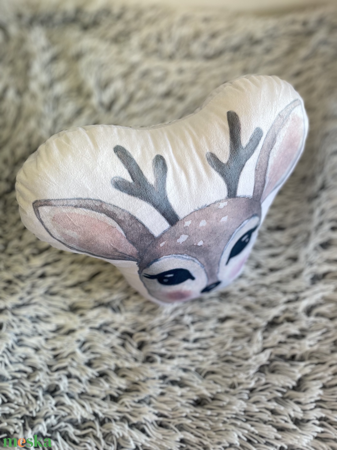 Szarvas őzike bébi plüss-bársony szundipárna születési ajándék formapárna több méretben, ajándék párna - otthon & életmód - lakástextil - párna & párnahuzat - forma párna - Meska.hu