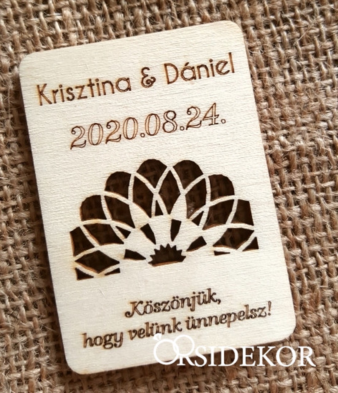 Köszönetajándék esküvői hűtőmágnes fából - esküvő - emlék & ajándék - köszönőajándék - Meska.hu