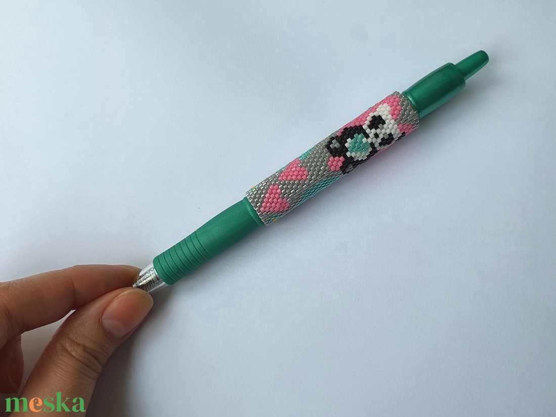 Szivecskés - Panda macis toll - otthon & életmód - papír, írószer - ceruza & toll - Meska.hu Szivecskés - Panda macis toll - otthon & életmód - papír, írószer - ceruza & toll - Meska.hu