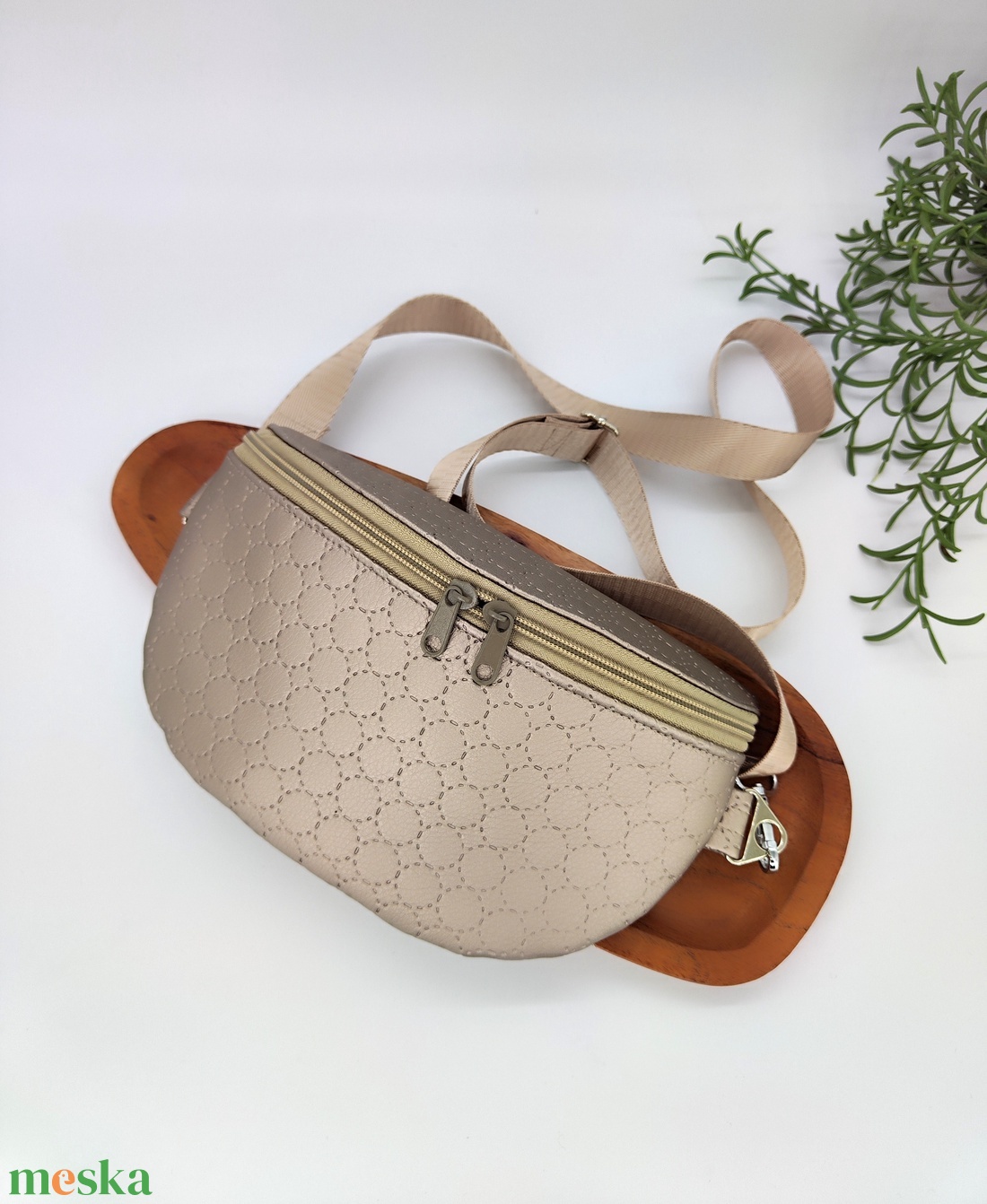 Mia crossbody, bézs textilbőr övtáska - táska & tok - övtáska - Meska.hu