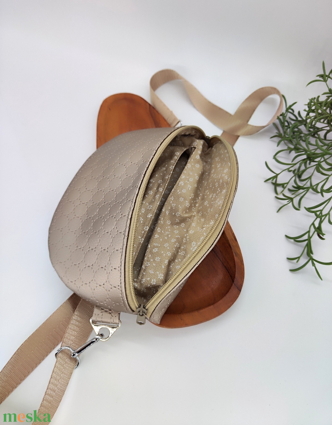 Mia crossbody, bézs textilbőr övtáska - táska & tok - övtáska - Meska.hu