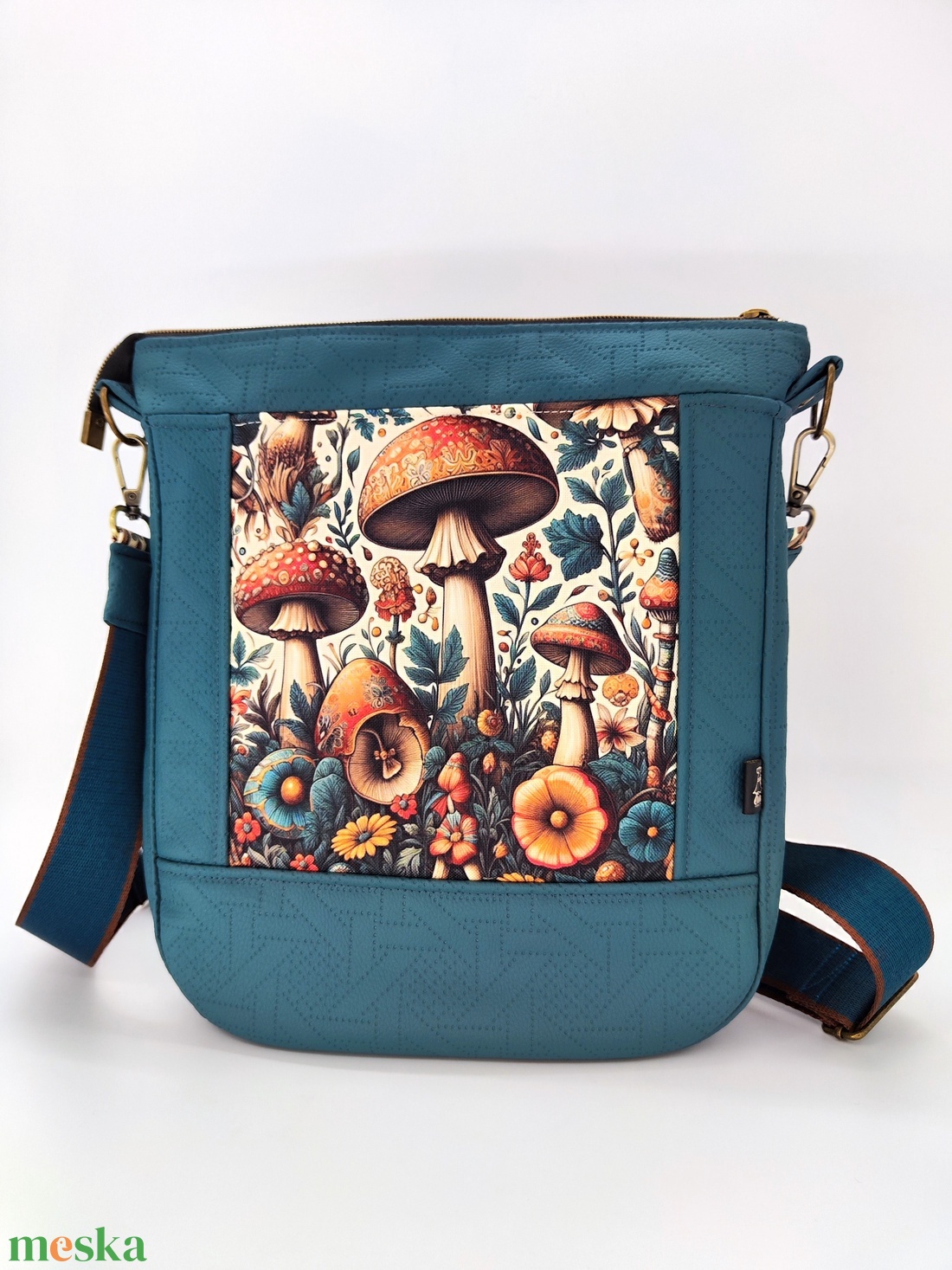 Léna oldaltáska -  petrol textilbőr gombákkal Médium méret - táska & tok - kézitáska & válltáska - vállon átvethető táska - Meska.hu