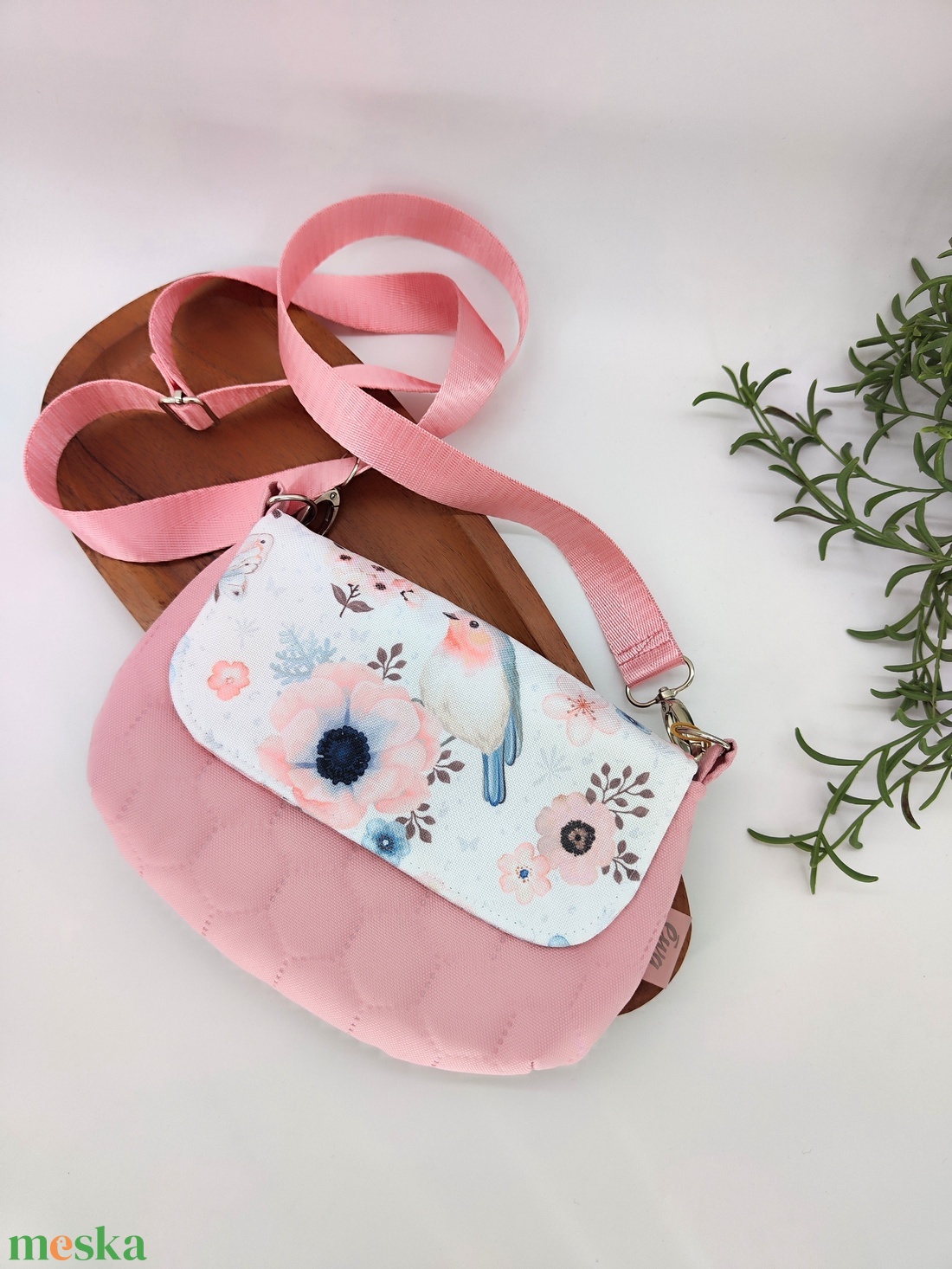 Kislány oldaltáska rózsaszín madárka mintás - táska & tok - kézitáska & válltáska - vállon átvethető táska - Meska.hu