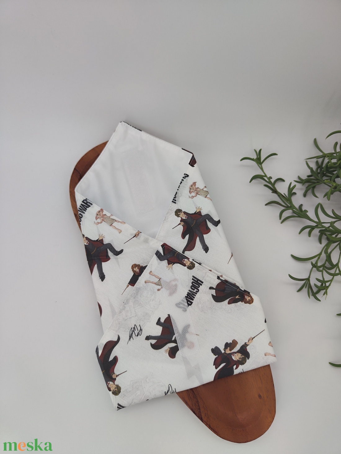 Újraszalvéta Pul-pamutvászon Harry Potter Hogwarts, Dobby minta - otthon & életmód - konyhafelszerelés, tálalás - konyhai textil - szalvéta - Meska.hu
