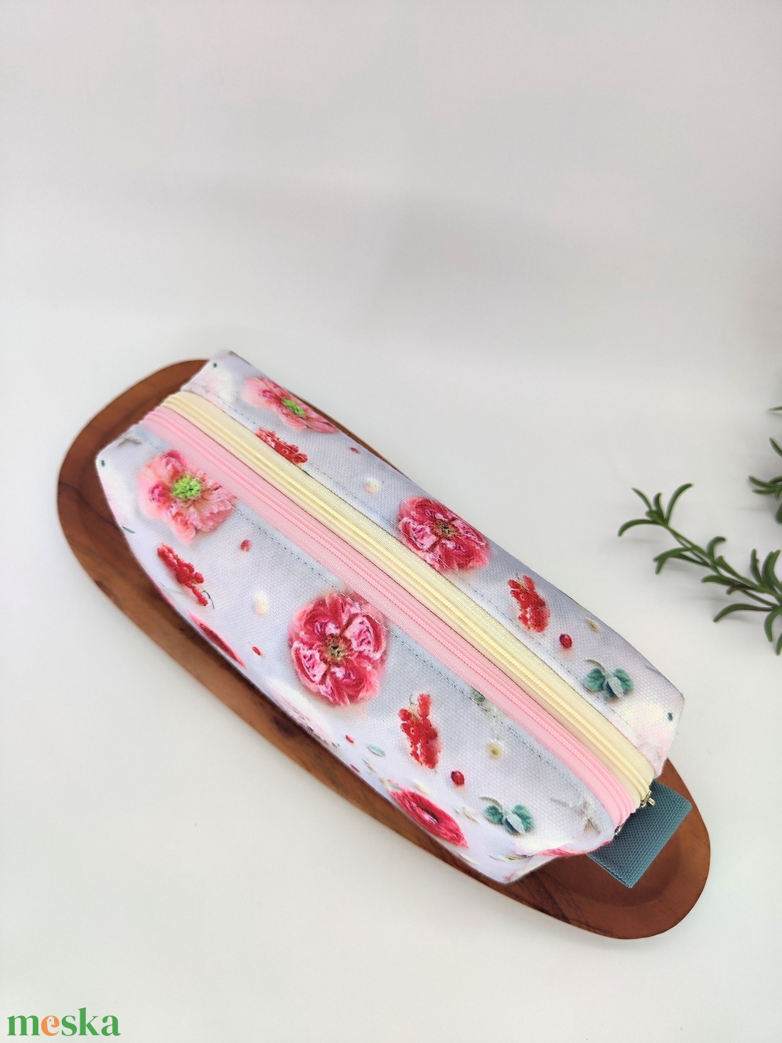 Dupla cipzáras tároló, neszeszer, tolltartó rózsás 3D hatás  - táska & tok - neszesszer - Meska.hu