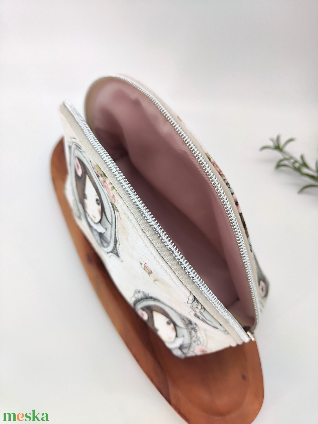 Cipzáras tároló utazó neszeszer, hölgy minta, vintage, Mirabelle - táska & tok - neszesszer - Meska.hu