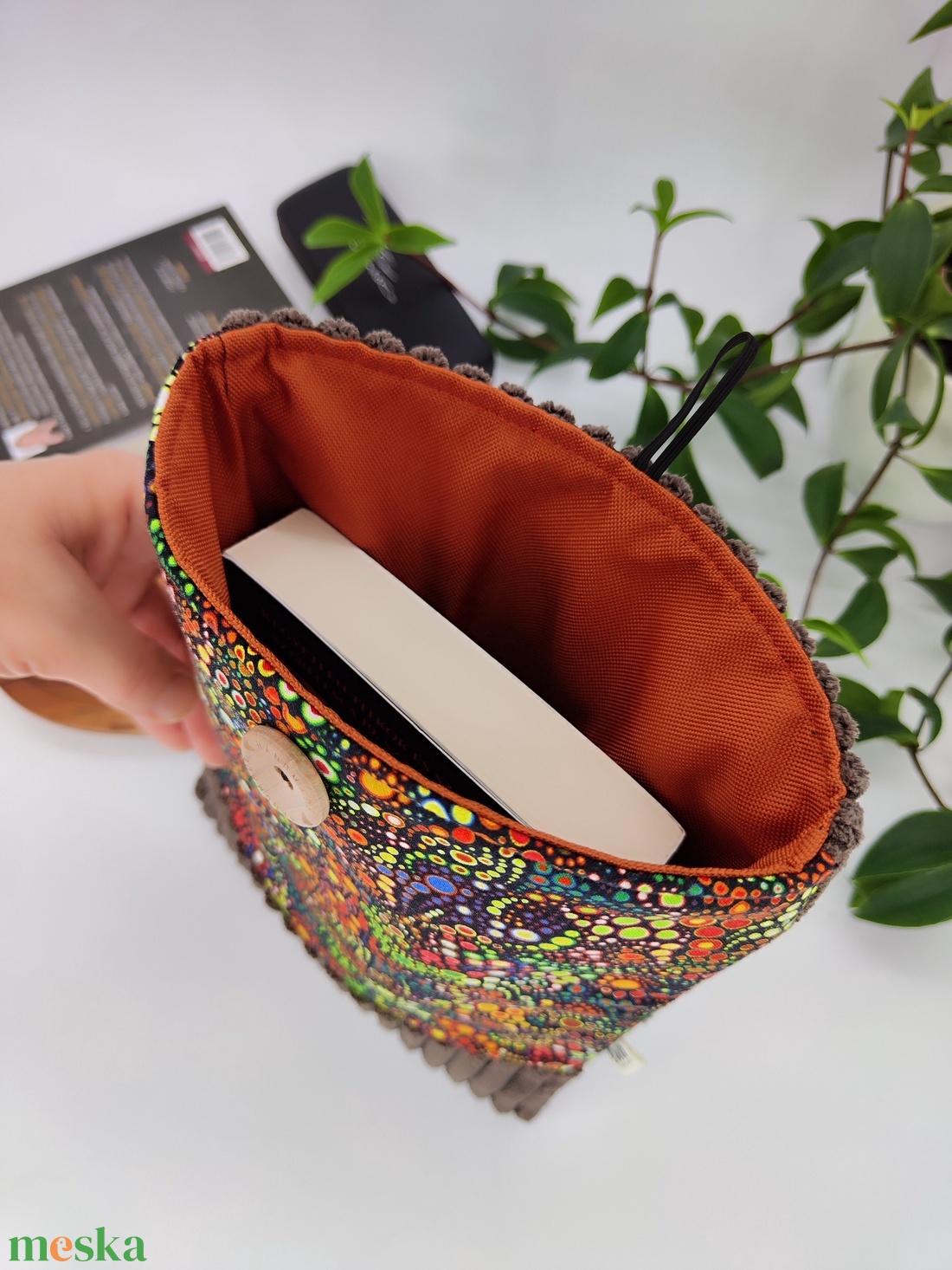 Könyvtok  zöld-narancs minta, barna kord - könyv & zene - könyvtok - Meska.hu