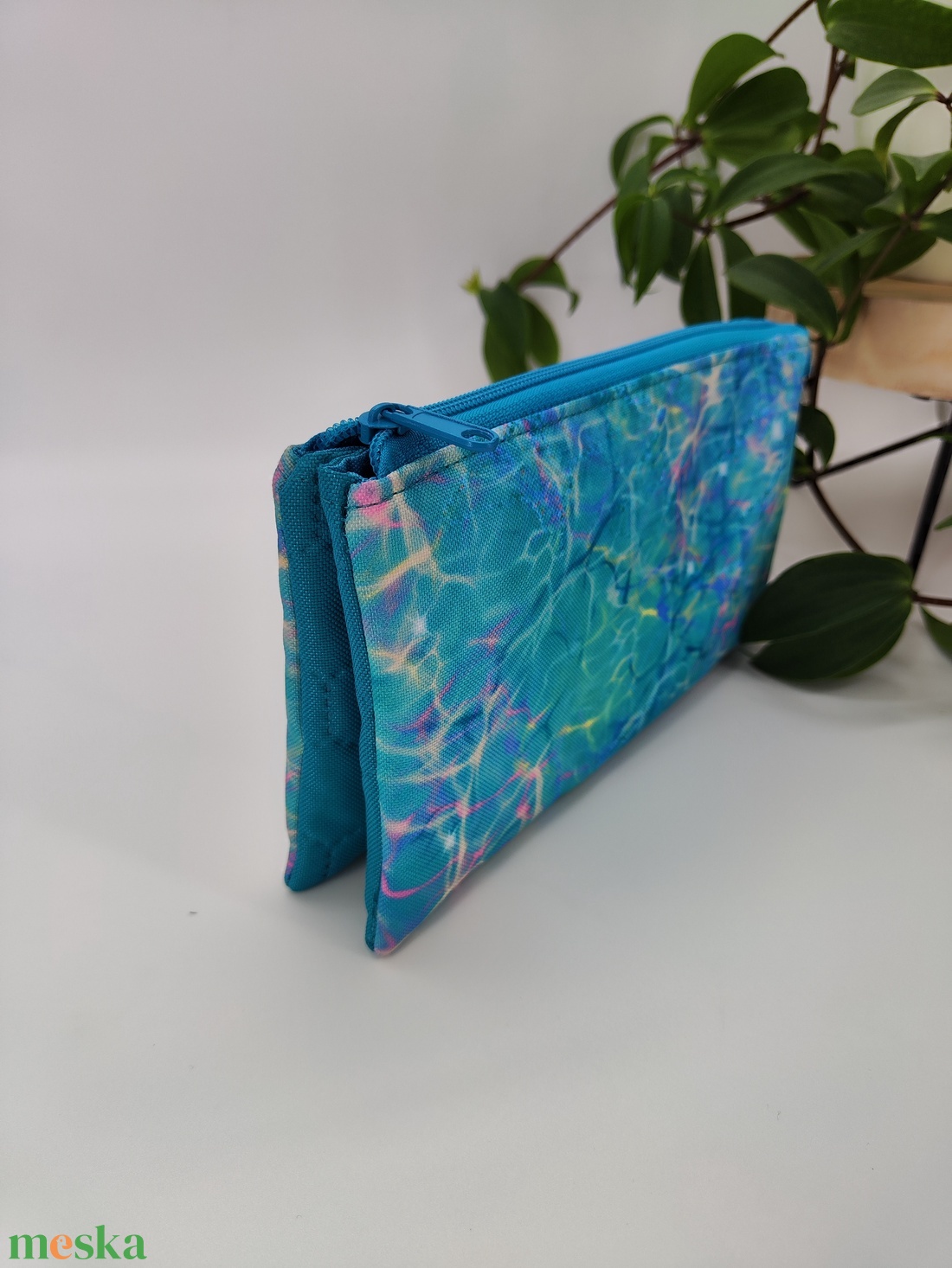 Ikerneszi - Nagyobb - Cipzáros tároló - kék, aqua minta - táska & tok - neszesszer - Meska.hu