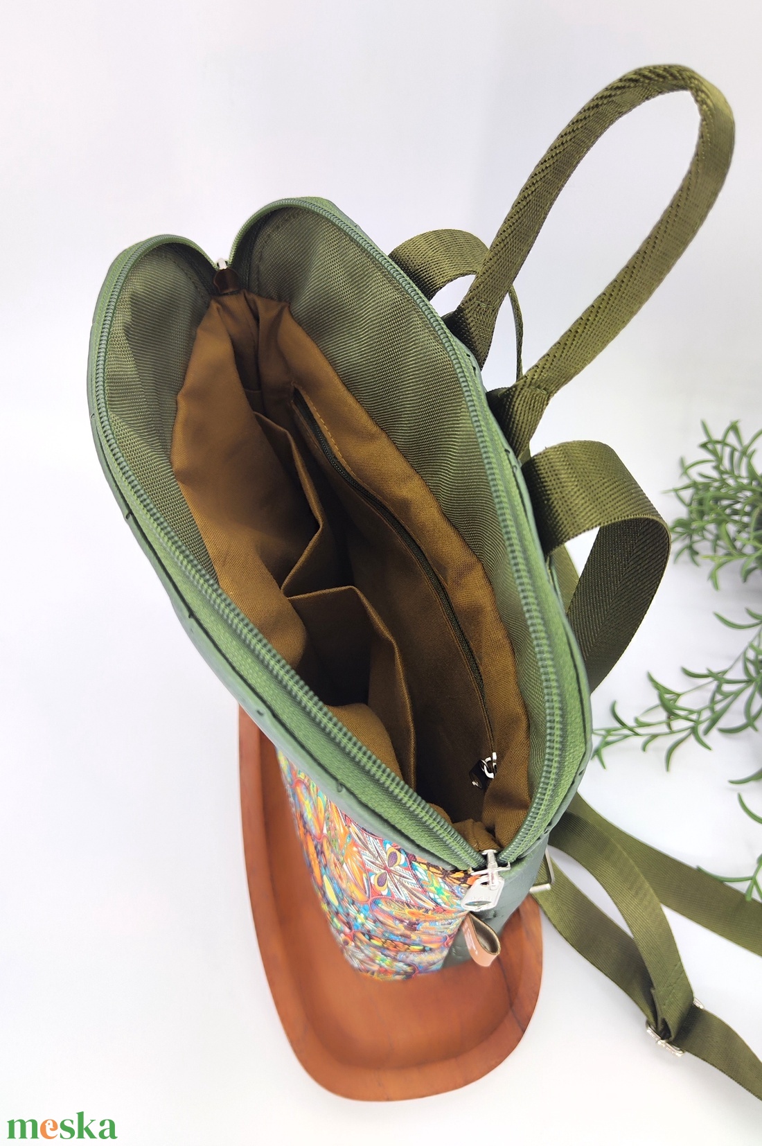 Útravaló hátizsák S méret zöld-narancs mandala minta - táska & tok - hátizsák - kishátizsák - Meska.hu