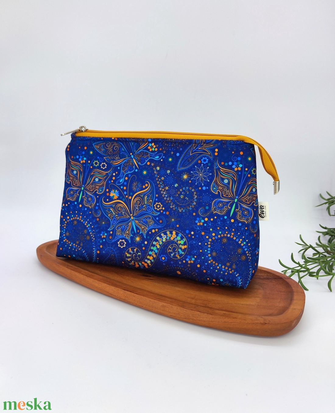 Kalandor cipzáras tároló utazó neszesszer,kék alapon pillangók - táska & tok - neszesszer - Meska.hu