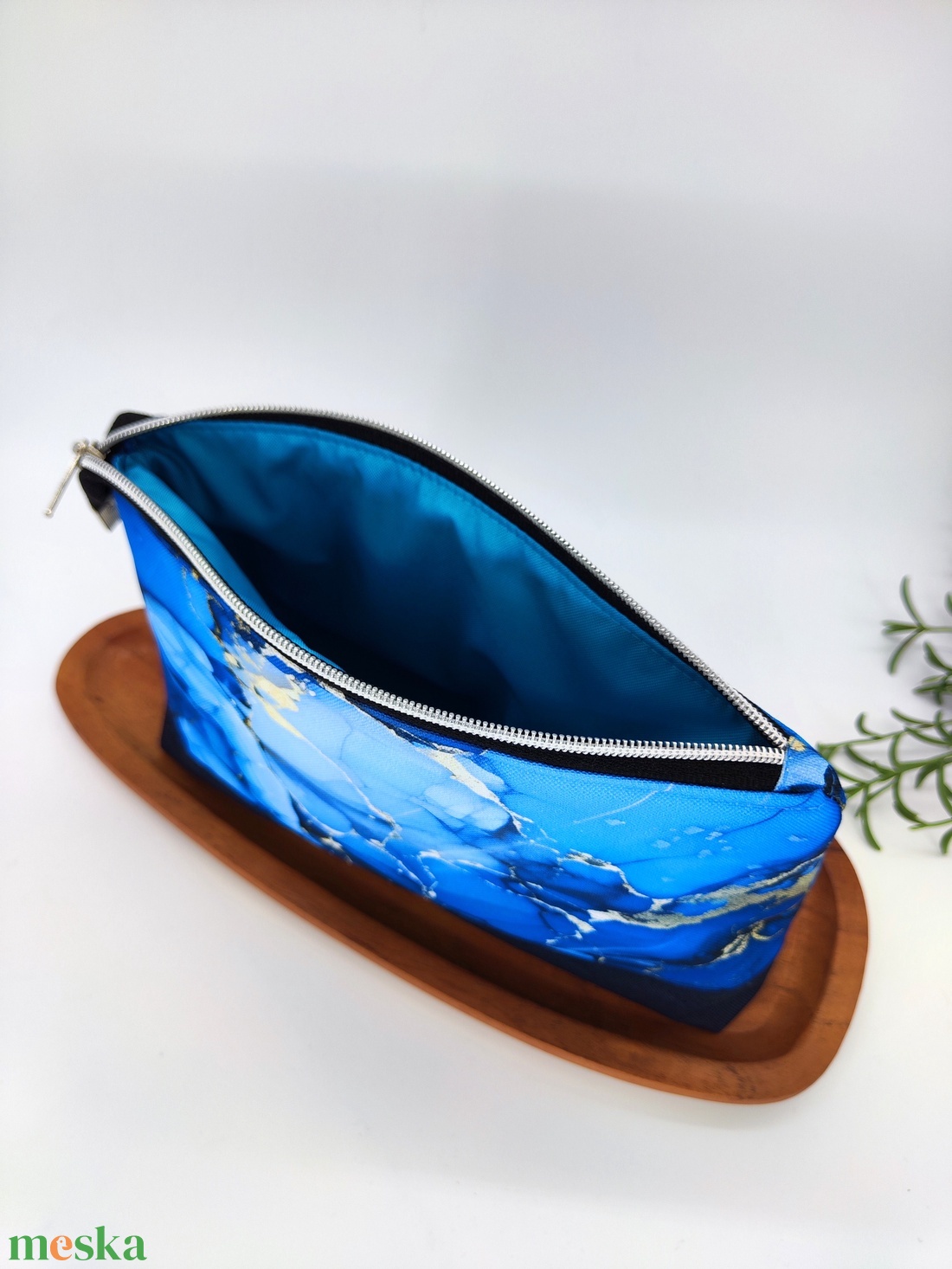 Kalandor cipzáras tároló utazó neszesszer,kék alapon márványminta - táska & tok - neszesszer - Meska.hu