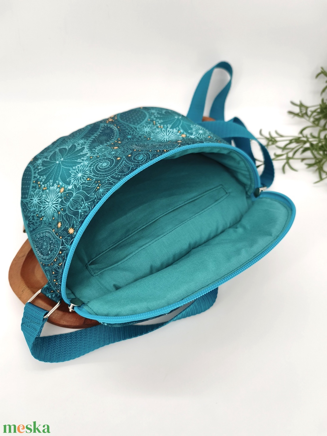 Emily crossbody / oldaltáska Türkizzöld virágok kisebb fazon - táska & tok - kézitáska & válltáska - vállon átvethető táska - Meska.hu