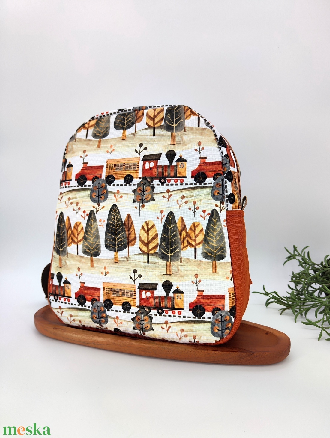 Gyerek hátizsák - Vonatos minta - játék & sport - ovis felszerelés - ovis hátizsák - Meska.hu