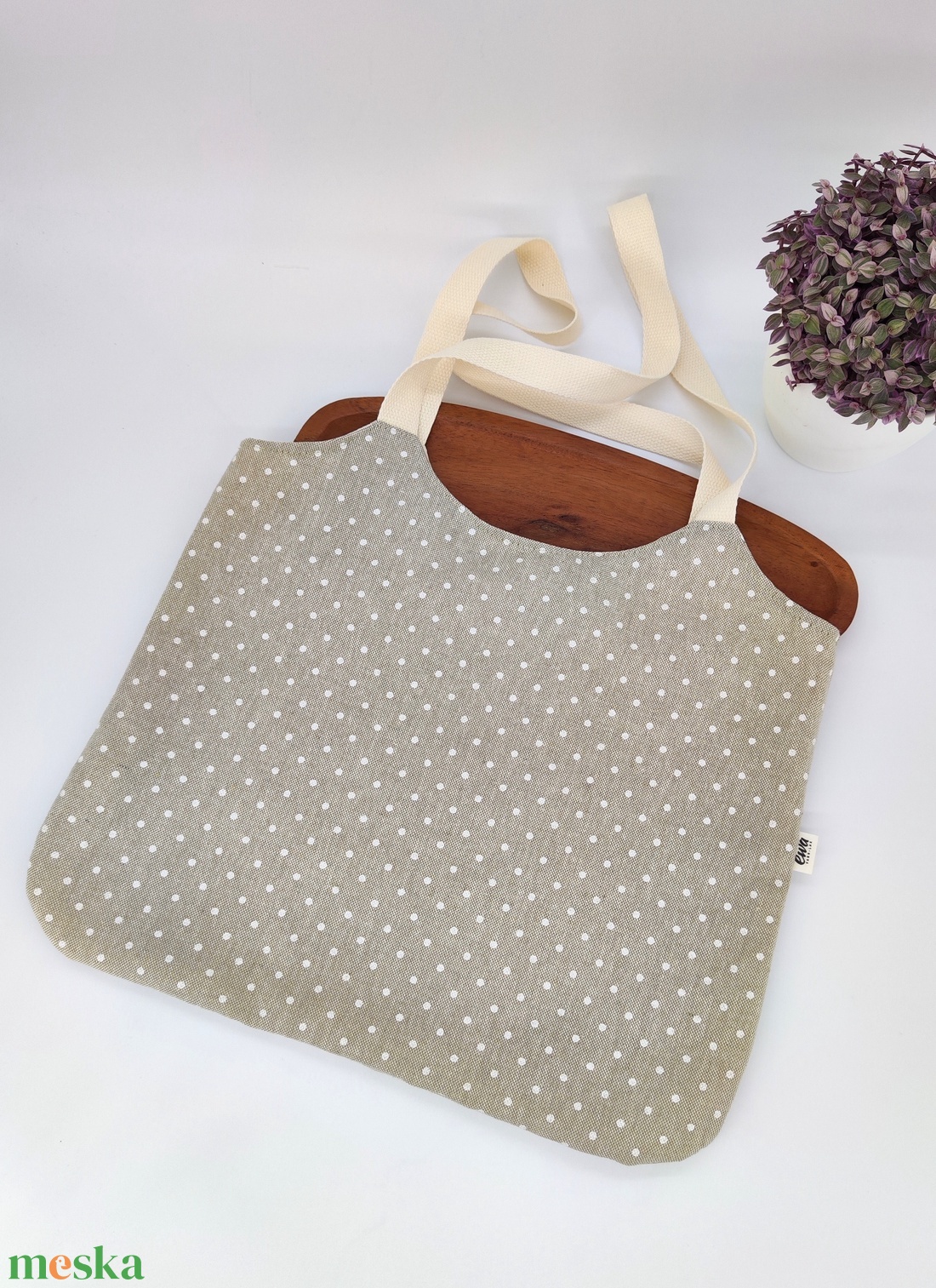 Dóra vászontáska natúr alapon pöttyös / textilszatyor - táska & tok - bevásárlás & shopper táska - shopper, textiltáska, szatyor - Meska.hu