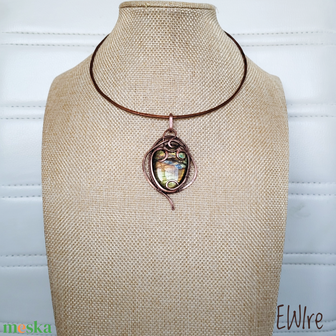 Labradorit medál, vörösréz egyedi medál - ékszer - nyaklánc - medál - Meska.hu