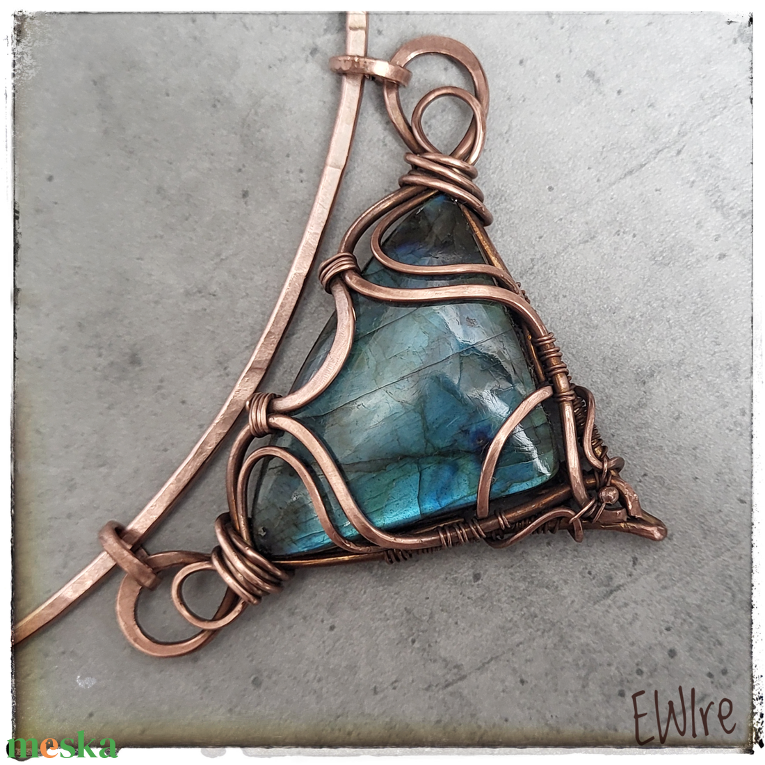 Kék labradorit nyakék vörösréz drótékszer - ékszer - nyaklánc - statement nyaklánc - Meska.hu