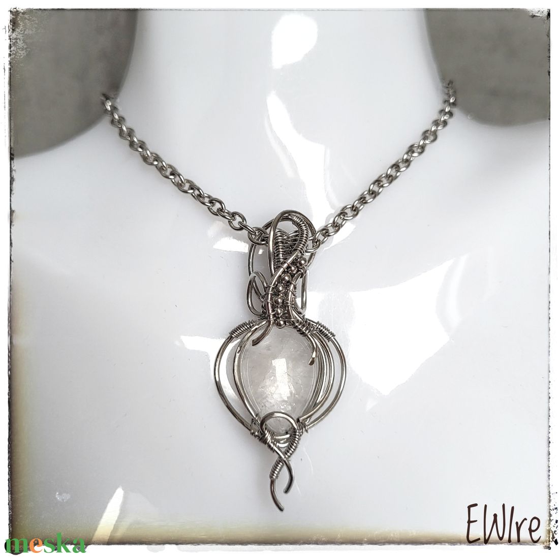 Hegyikristály ásvány medál orvosi fém - ékszer - nyaklánc - medál - Meska.hu