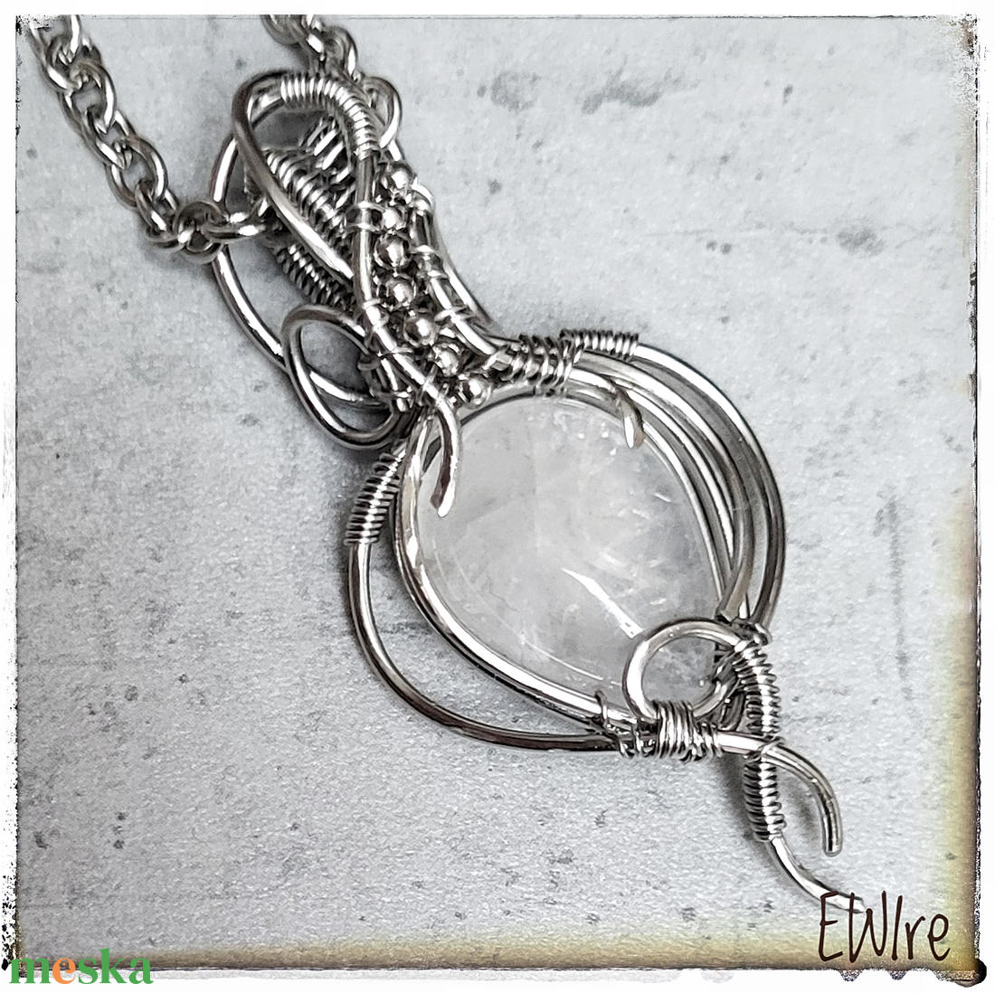 Hegyikristály ásvány medál orvosi fém - ékszer - nyaklánc - medál - Meska.hu