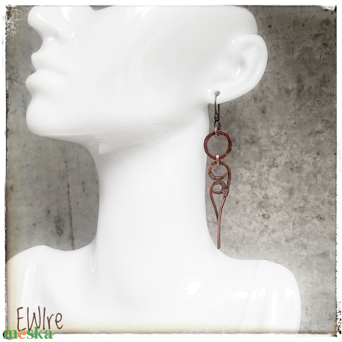 Réz fülbevaló, hosszú, csúcsos - ékszer - fülbevaló - lógó fülbevaló - Meska.hu