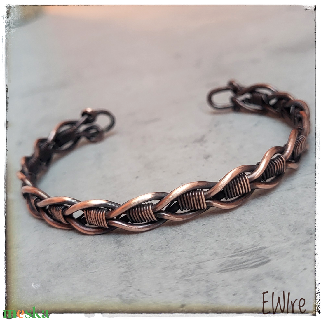 Fonott vörösréz karperec egyedi, kézműves drótékszer, réz ékszer - ékszer - karkötő - karperec - Meska.hu