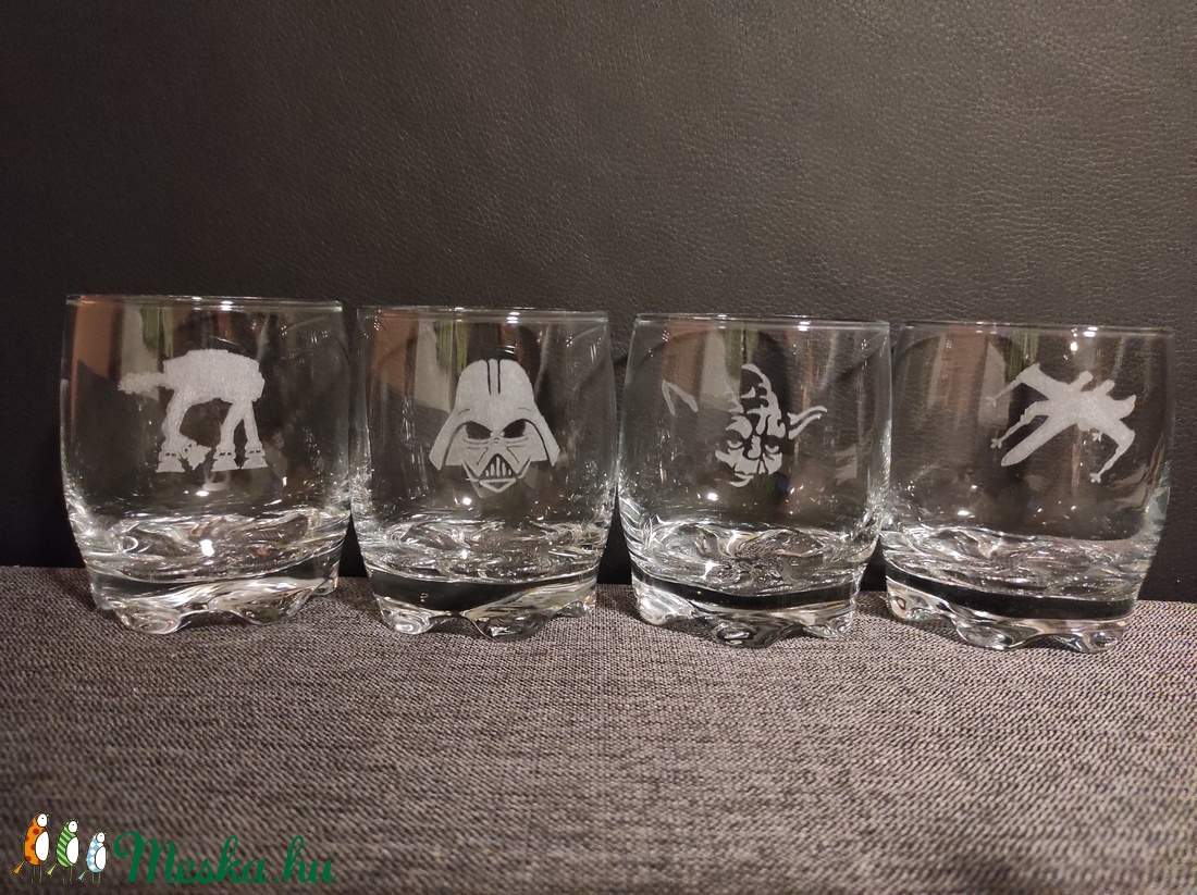 STAR WARS whiskeys üveg pohár készlet (szett) kézzel gravírozott férfi ajándék, bögre, Csillagok háborúja - otthon & életmód - Meska.hu STAR WARS whiskeys üveg pohár készlet (szett) kézzel gravírozott férfi ajándék, bögre, Csillagok háborúja - otthon & életmód - Meska.hu
