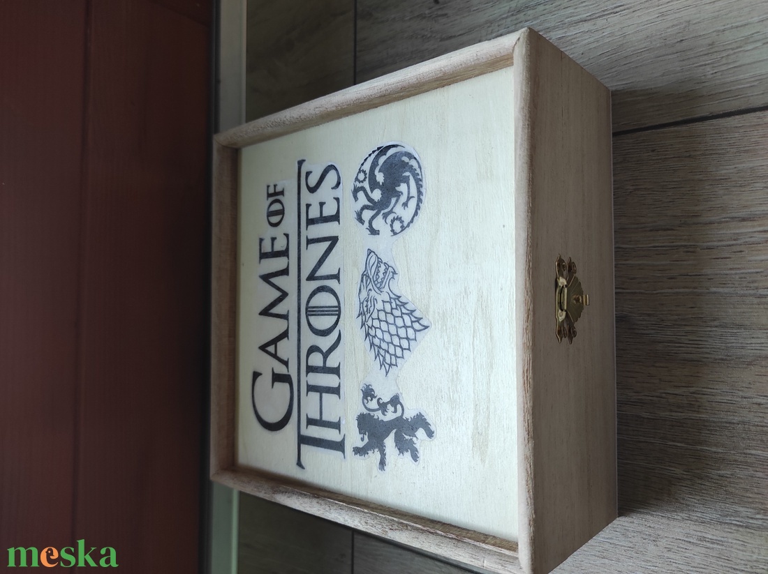 Game of thrones Trónok harca pálinkás üveg pohár készlet kézzel gravírozott, opcionálisan díszdobozzal - otthon & életmód - Meska.hu Game of thrones Trónok harca pálinkás üveg pohár készlet kézzel gravírozott, opcionálisan díszdobozzal - otthon & életmód - Meska.hu