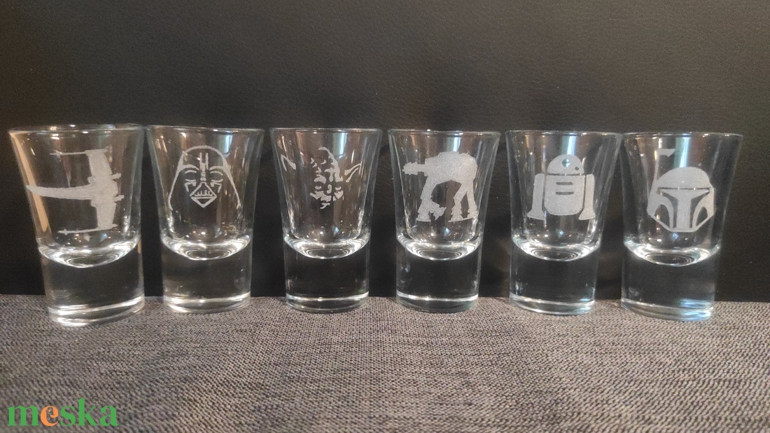 STAR WARS pálinkás üveg pohár készlet, opcionálisan fa díszdobozzal, kézzel gravírozott férfi ajándék, bögre - otthon & életmód - konyhafelszerelés, tálalás - tálalás - pálinkás poharak, szettek - Meska.hu STAR WARS pálinkás üveg pohár készlet, opcionálisan fa díszdobozzal, kézzel gravírozott férfi ajándék, bögre - otthon & életmód - konyhafelszerelés, tálalás - tálalás - pálinkás poharak, szettek - Meska.hu