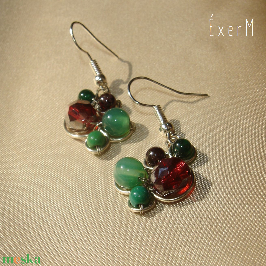 Bordó-zöld fürtös fülbevaló - ékszer - fülbevaló - lógó fülbevaló - Meska.hu