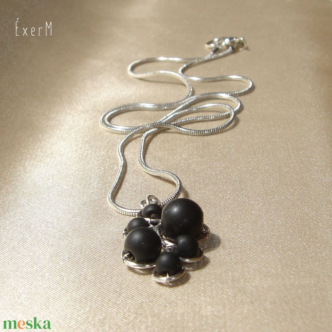 Black grapes ásvány fürt medálos nyaklánc - ékszer - nyaklánc - medálos nyaklánc - Meska.hu