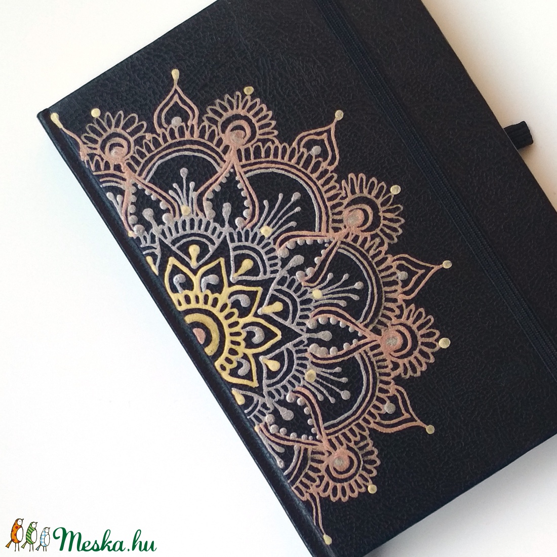 Mandala mintás kockás ezüst-rózsaarany színű jegyzetfüzet/napló- A/6-os, szabadkézzel festett egyedi vonalas notesz -  - Meska.hu
