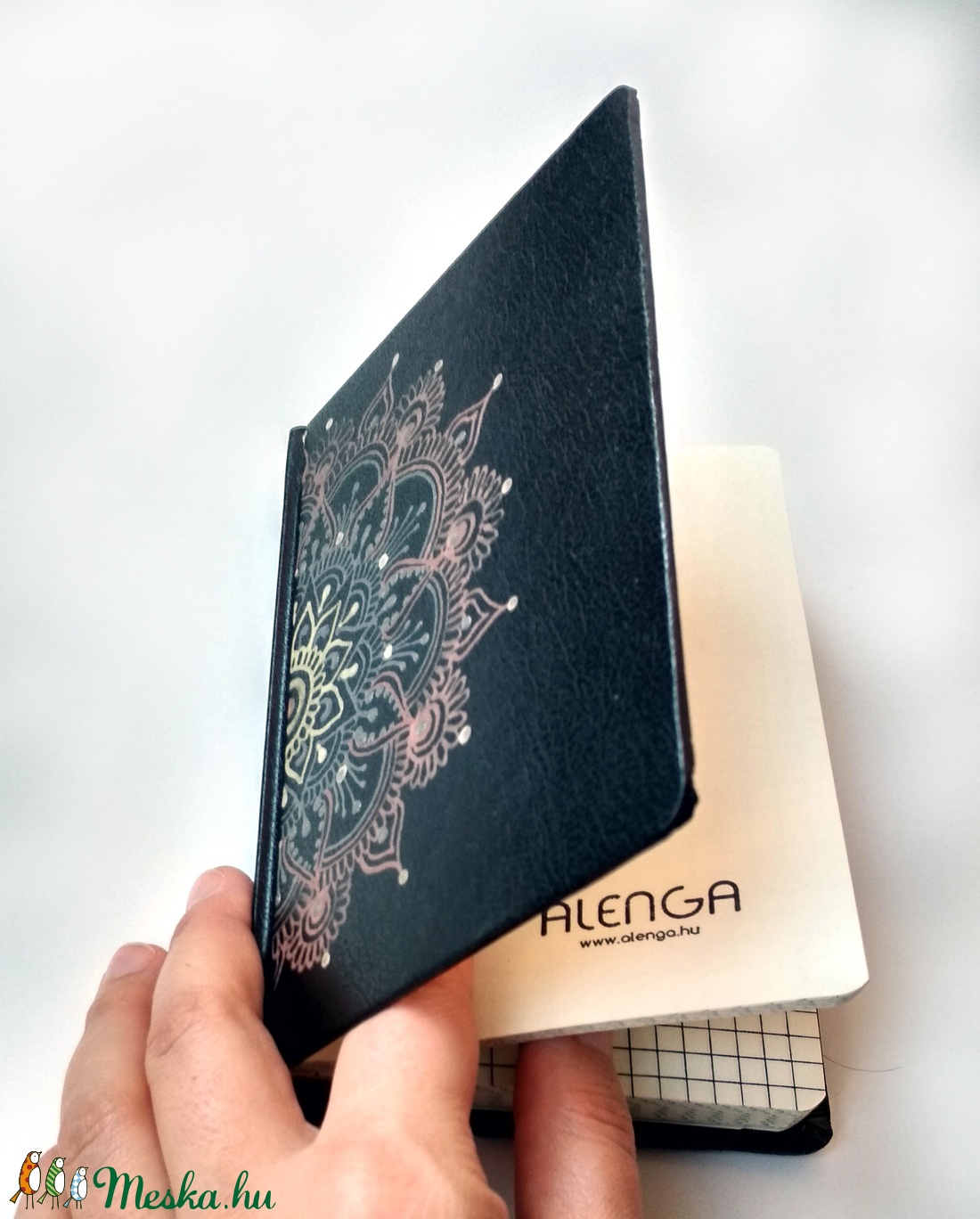 Mandala mintás kockás ezüst-rózsaarany színű jegyzetfüzet/napló- A/6-os, szabadkézzel festett egyedi vonalas notesz -  - Meska.hu