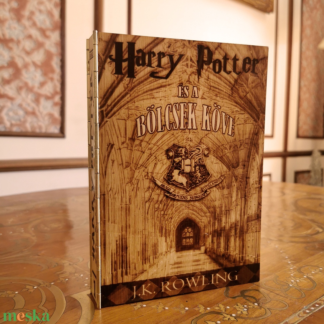 Harry Potter és a bölcsek köve - Égetett fakötésű könyv - könyv & zene - könyv - Meska.hu Harry Potter és a bölcsek köve - Égetett fakötésű könyv - könyv & zene - könyv - Meska.hu