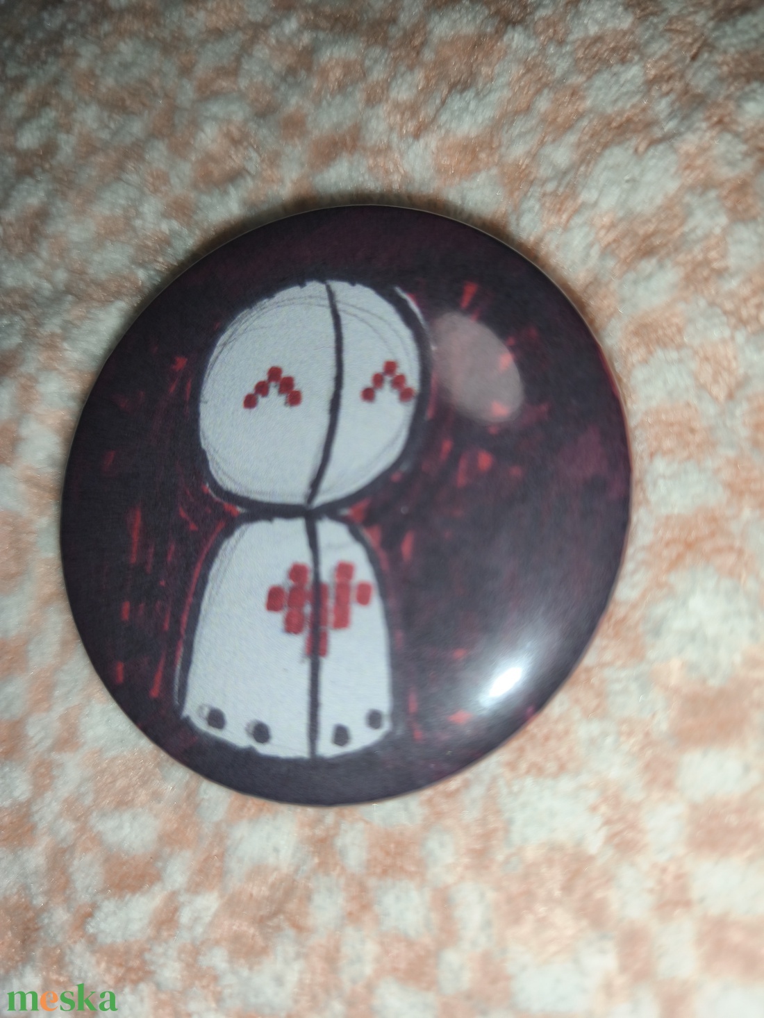 Egyedi készítésű kitűző Lobotomy Corporation - ékszer - kitűző és bross - Meska.hu