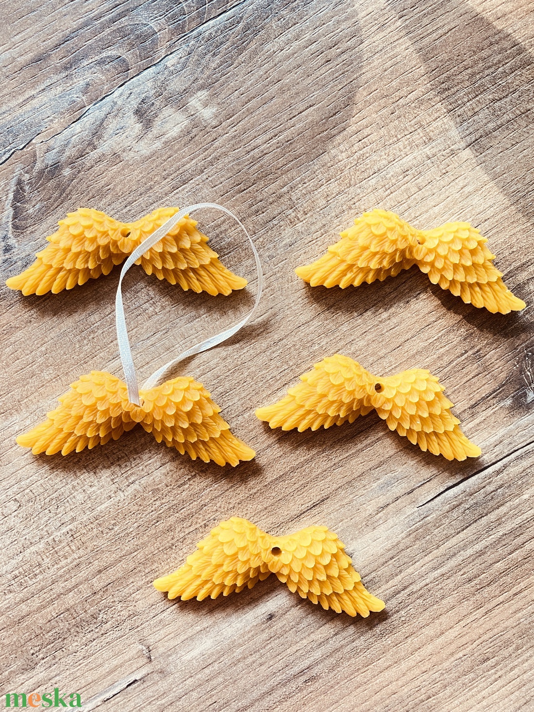 Méhviasz karácsonyi dísz Angyalszárny (5db) - karácsony - adventi díszek - adventi gyertyadíszek és koszorúdíszek - Meska.hu Méhviasz karácsonyi dísz Angyalszárny (5db) - karácsony - adventi díszek - adventi gyertyadíszek és koszorúdíszek - Meska.hu
