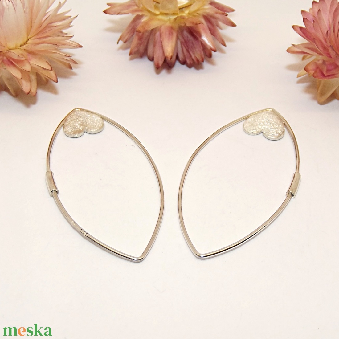 Matt szív, ezüst fülbevaló (EF.042) - ékszer - fülbevaló - lógó fülbevaló - Meska.hu