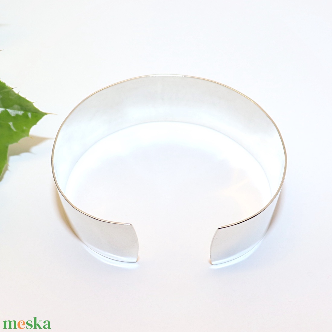 Lapos, széles, fényes női vagy férfi ezüst karkötő, 20 cm (EK.025) - ékszer - karkötő - karperec - Meska.hu Lapos, széles, fényes női vagy férfi ezüst karkötő, 20 cm (EK.025) - ékszer - karkötő - karperec - Meska.hu