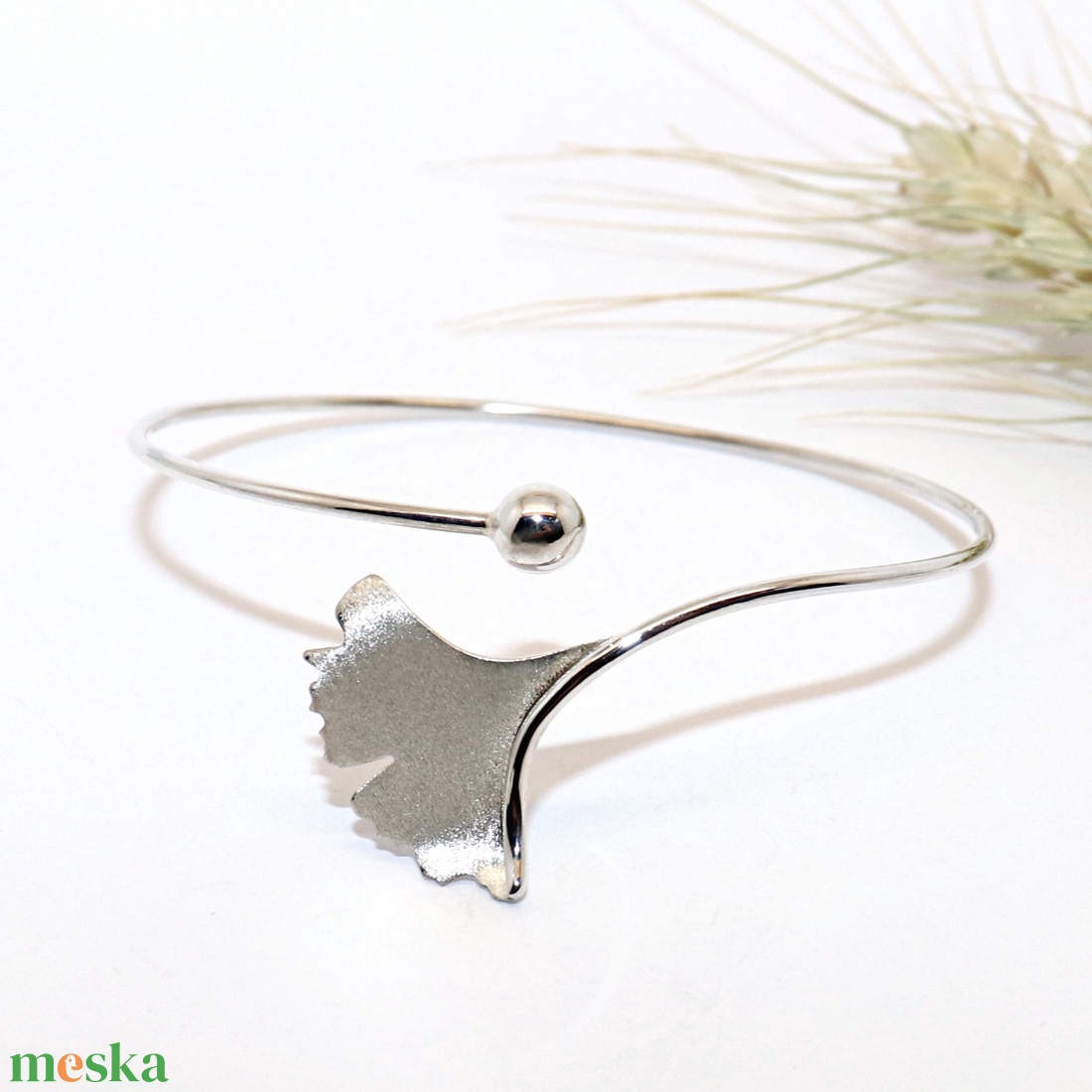Ginkgo biloba, mattírozott, női ezüst karkötő, állítható (EGK.18) - ékszer - karkötő - karperec - Meska.hu Ginkgo biloba, mattírozott, női ezüst karkötő, állítható (EGK.18) - ékszer - karkötő - karperec - Meska.hu