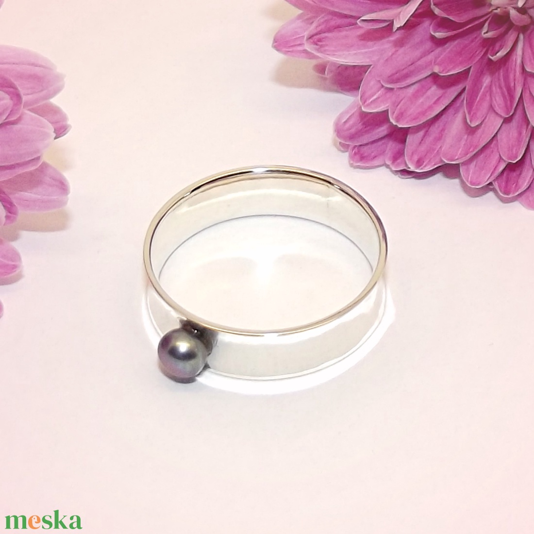 Homorú, szürke igazgyöngyös, női ezüst gyűrű, 61-es méret (VHO.12) - ékszer - gyűrű - statement gyűrű - Meska.hu