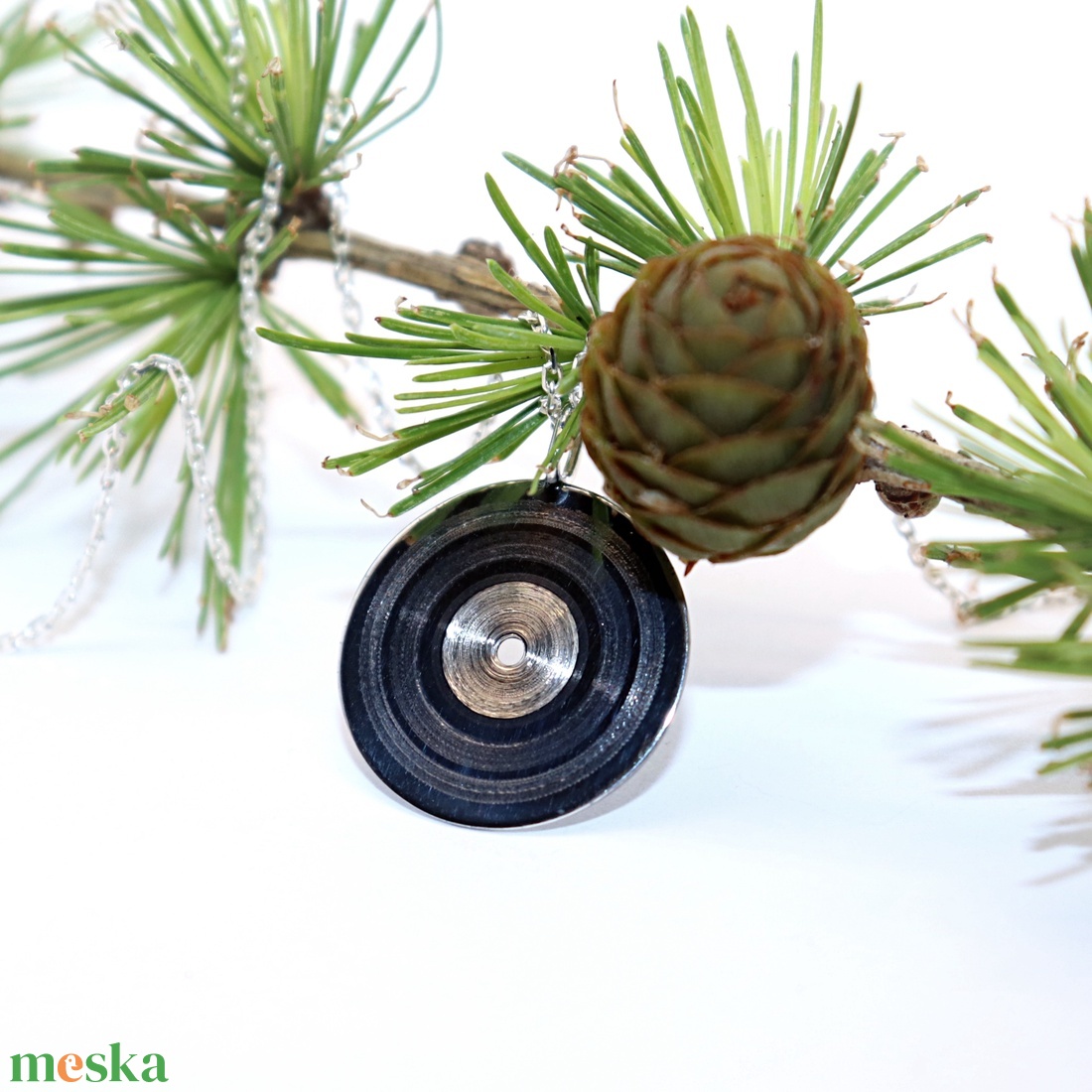 Hanglemez, női ezüst nyaklánc, 50 cm (ENY.027) - ékszer - nyaklánc - medálos nyaklánc - Meska.hu Hanglemez, női ezüst nyaklánc, 50 cm (ENY.027) - ékszer - nyaklánc - medálos nyaklánc - Meska.hu