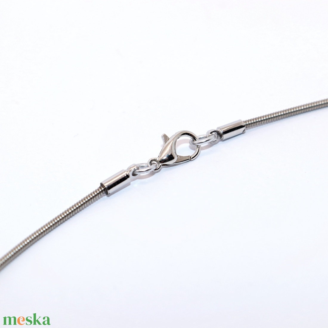 Gitárhúr, alumínium és hanglemez, férfi nyaklánc, 55 cm (NY.01) - ékszer - nyaklánc - medálos nyaklánc - Meska.hu Gitárhúr, alumínium és hanglemez, férfi nyaklánc, 55 cm (NY.01) - ékszer - nyaklánc - medálos nyaklánc - Meska.hu