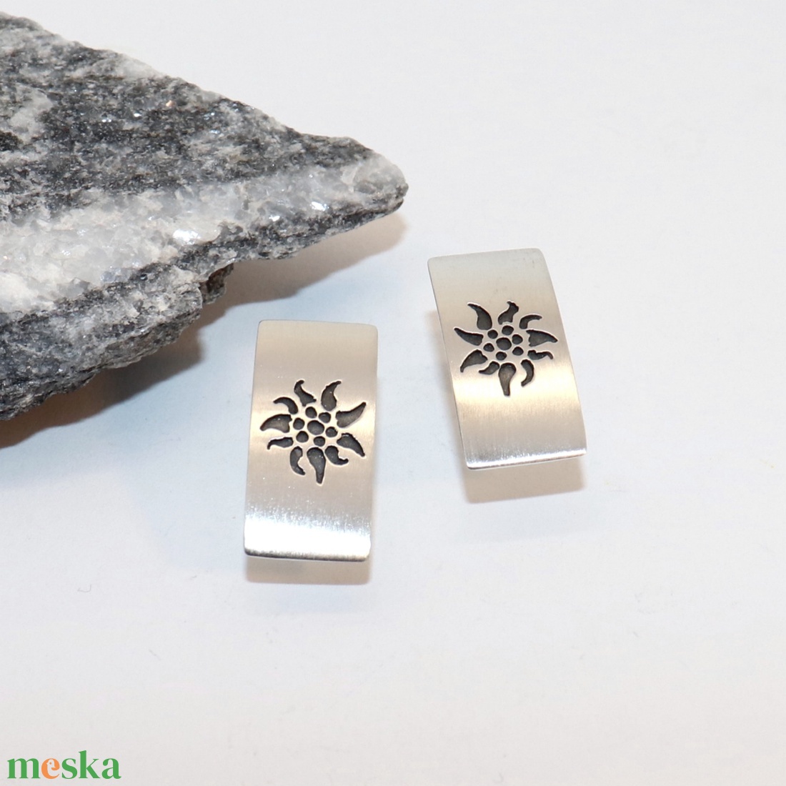 Havasi gyopár, női ezüst fülbevaló pár (EF.199) - ékszer - fülbevaló - lógó fülbevaló - Meska.hu