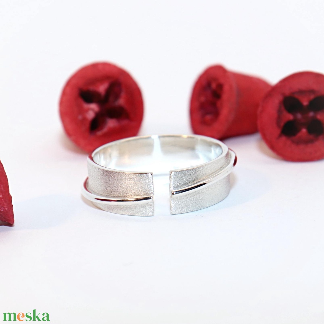 Karikagyűrű huzallal, ezüst gyűrű, 58-as méret, állítható (EGY.173) - ékszer - gyűrű - kerek gyűrű - Meska.hu