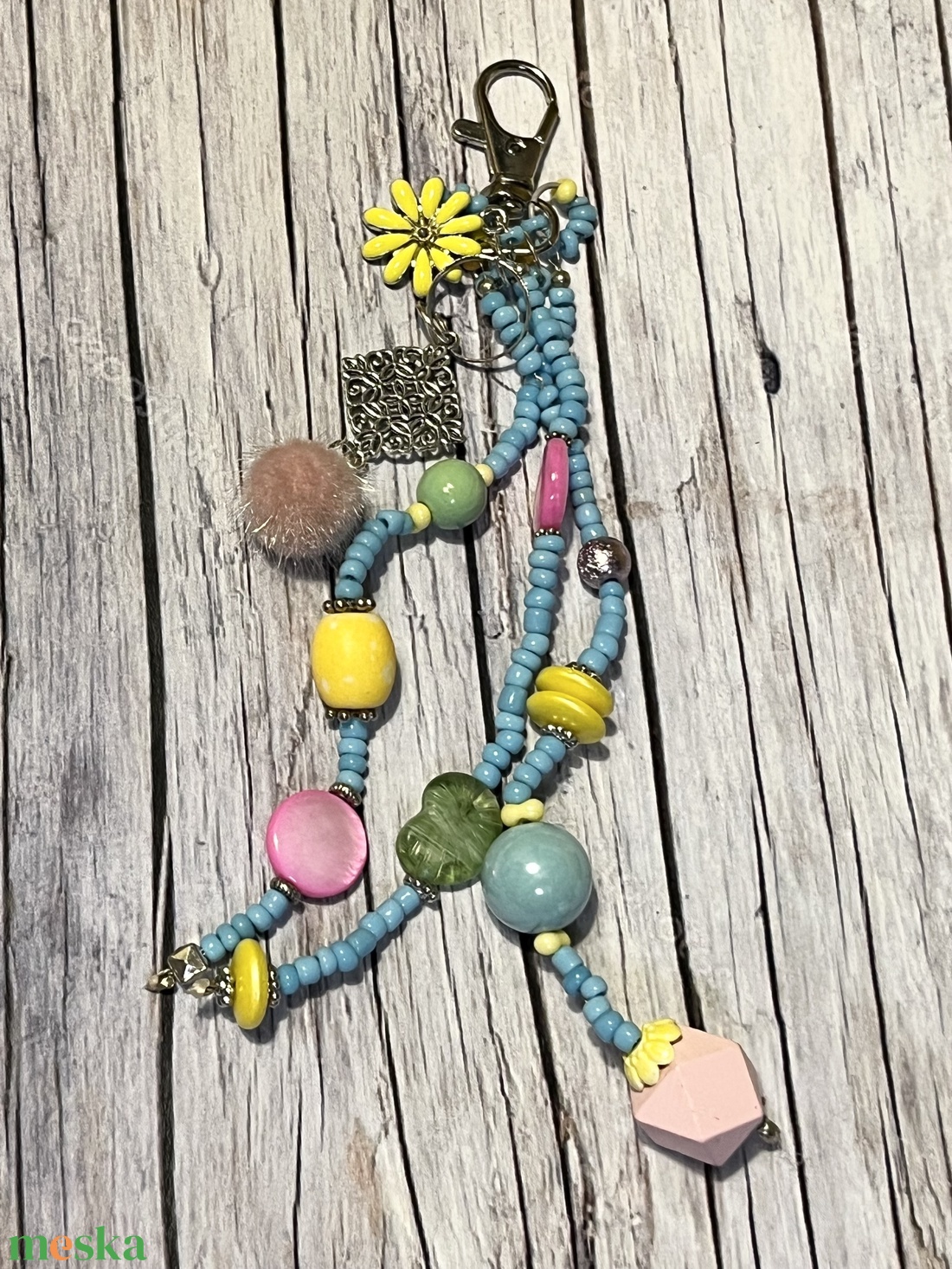 Pasztell varázs táskadísz - táska & tok - kulcstartó & táskadísz - táskadísz - Meska.hu