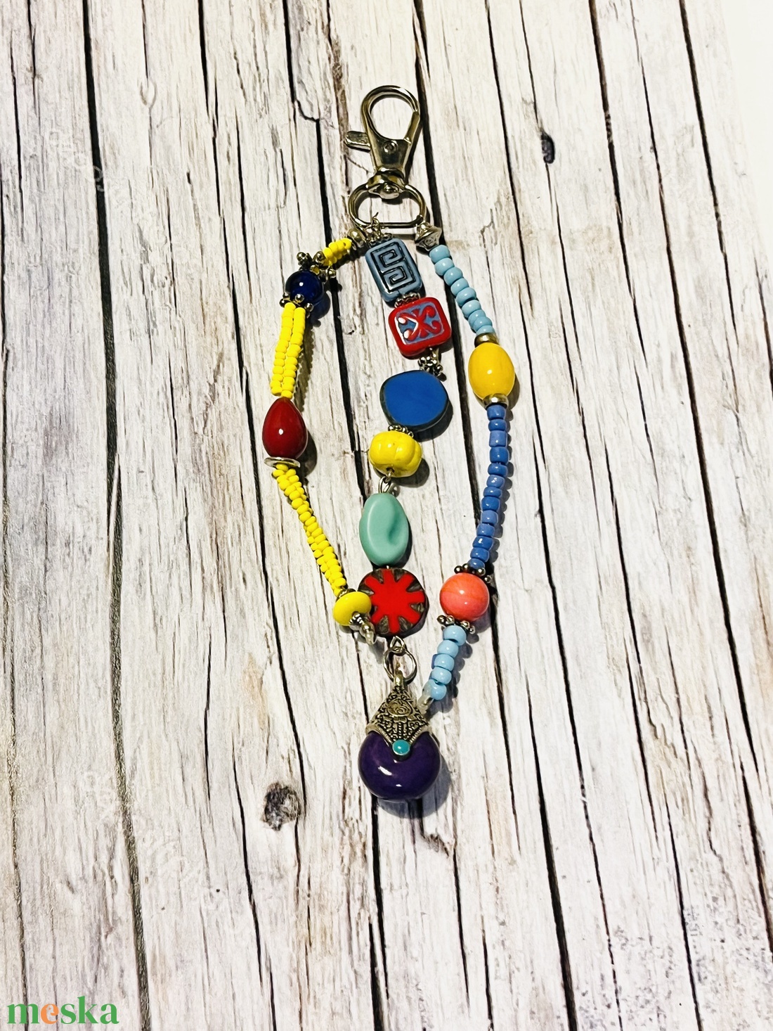 Színpompa kulcstartó és taskadísz - táska & tok - kulcstartó & táskadísz - táskadísz - Meska.hu