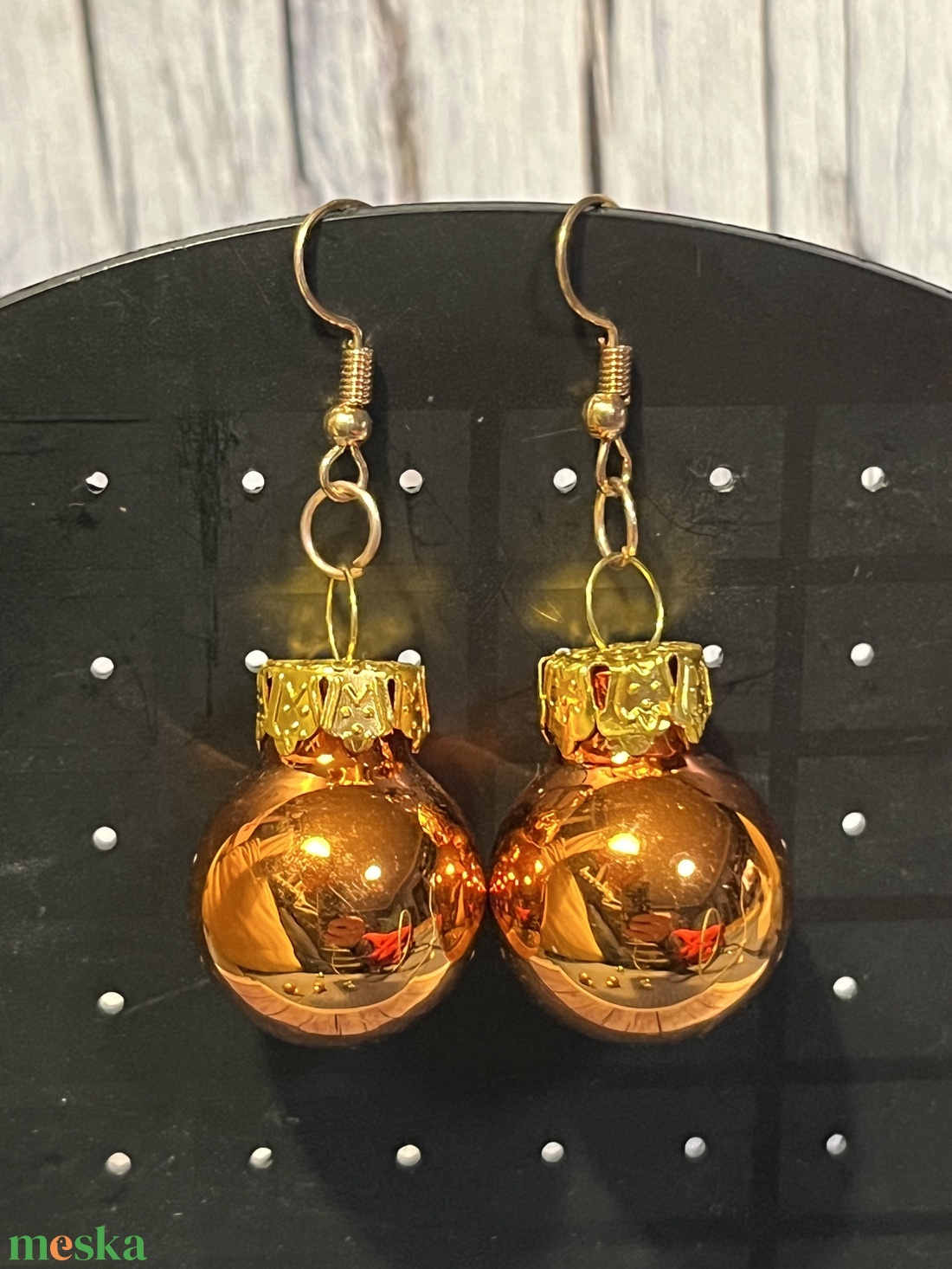 Karácsonyi gömb fülbevaló - karácsony - karácsonyi ruházat - karácsonyi ruha kiegészítők - Meska.hu