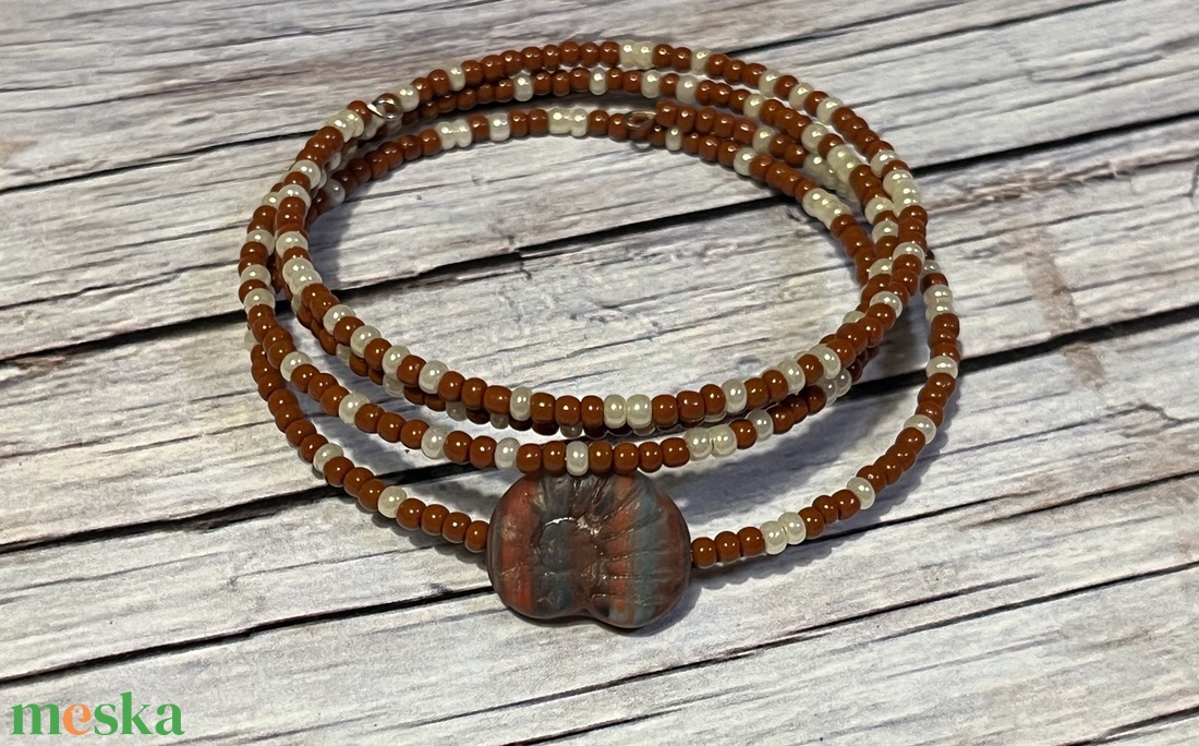 Csigabiga karkötő -  - Meska.hu